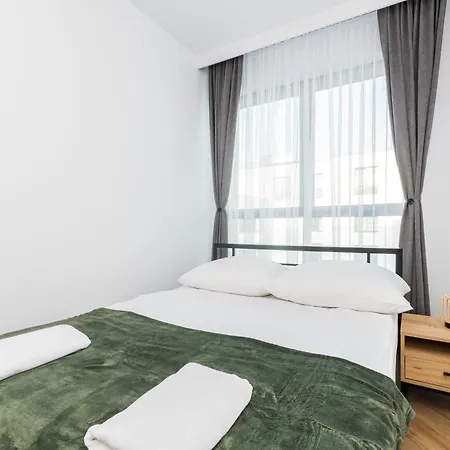Grand Apartments - Doki Living & Foodhall Gdansk Exterior photo
