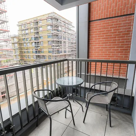 Grand Apartments - Doki Living & Foodhall Gdansk Exterior photo